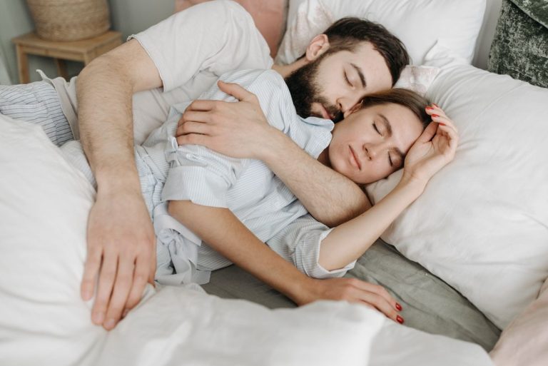 Các tư thế quan hệ: 25 tư thế kèm cách làm cho từng cặp