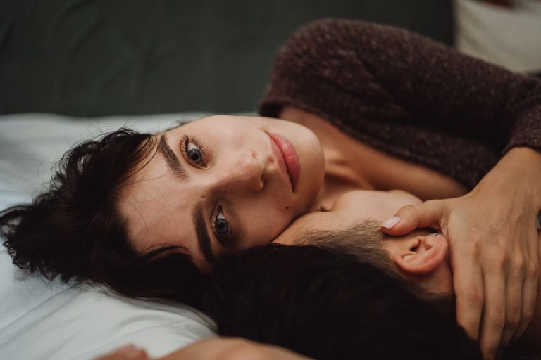 Tư thế 69 là gì? Cách làm và các kiểu 69 cho người mới